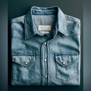 Imogene & Willie Leo Shirt Mens Large Vintage Wash Denim Pearl Snap Long Sleeve